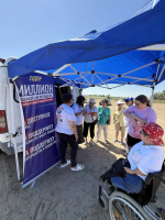 ЛДПР помогла сообществу инвалидов отметить фестиваль Лотосов в Калмыкии